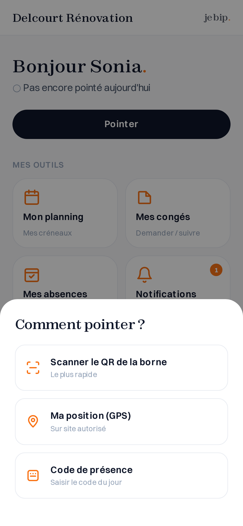 Écran réel de l’app salarié jebip au moment de pointer : choix entre scan du QR de la borne, position GPS ou code de présence